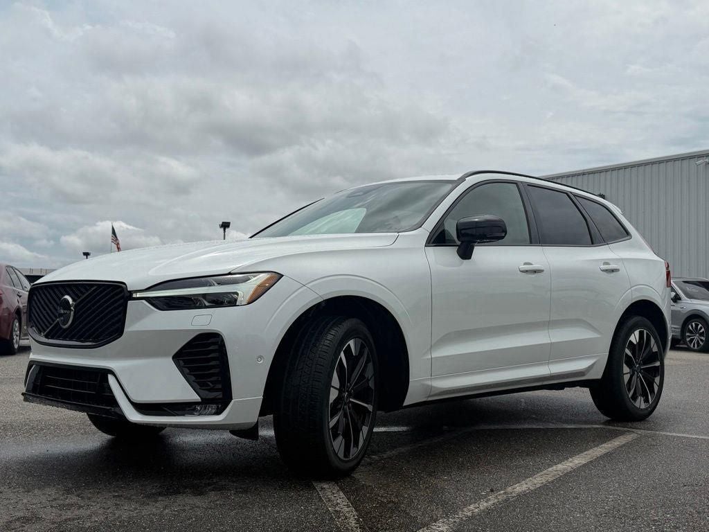 2026 Volvo XC60 B5 Plus