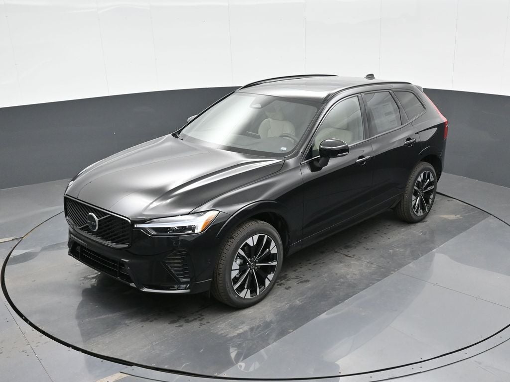 2026 Volvo XC60 B5 Plus