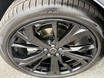 2026 Volvo XC60 B5 Ultra Black Edition