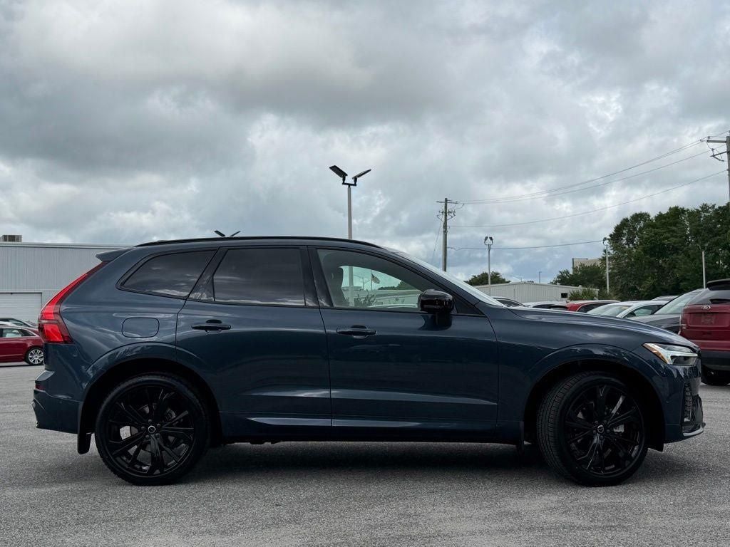 2026 Volvo XC60 B5 Ultra Black Edition