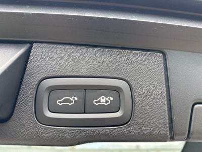 2026 Volvo XC60 B5 Core