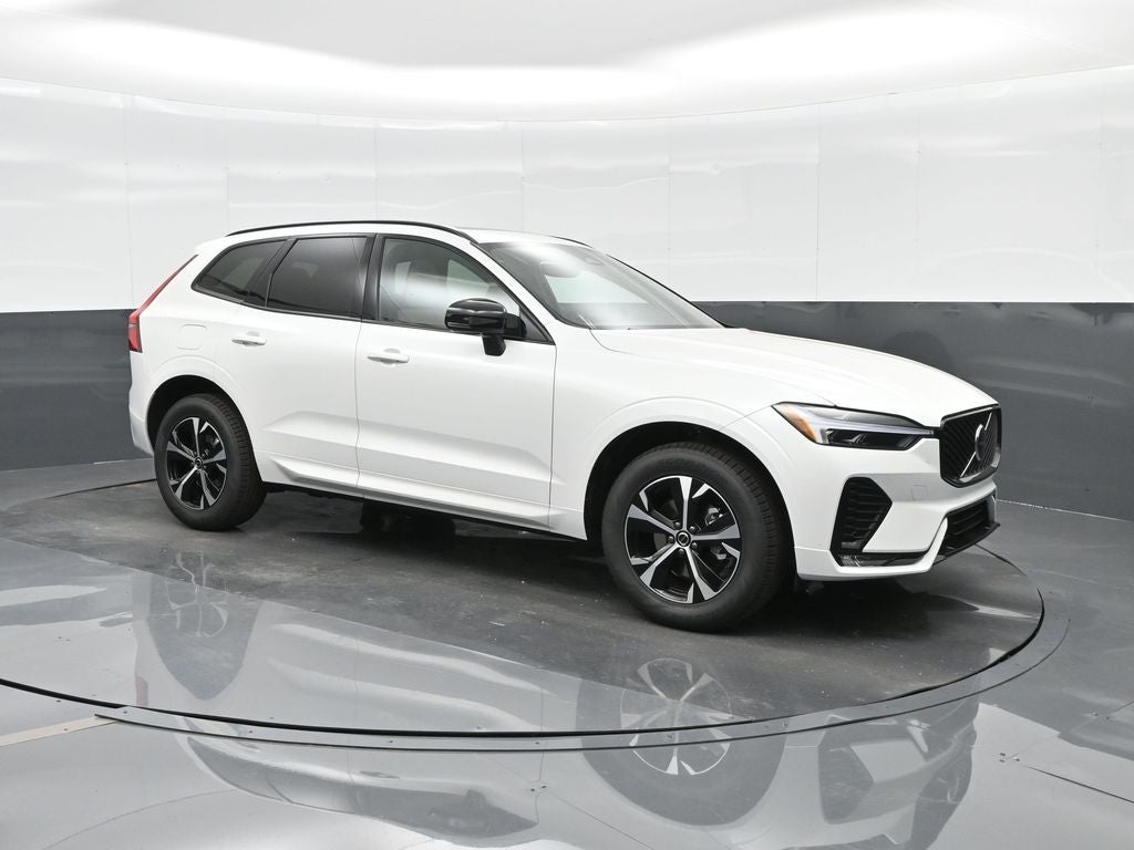 2026 Volvo XC60 B5 Core
