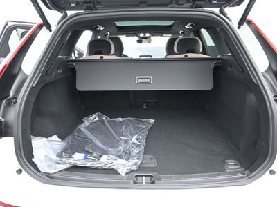 2026 Volvo XC60 B5 Core