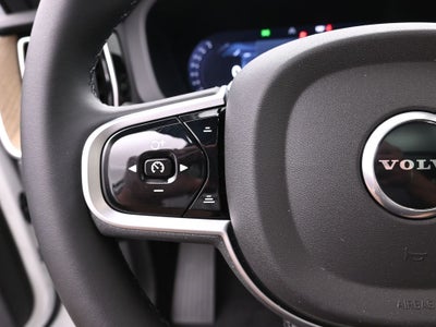 2026 Volvo XC60 B5 Core