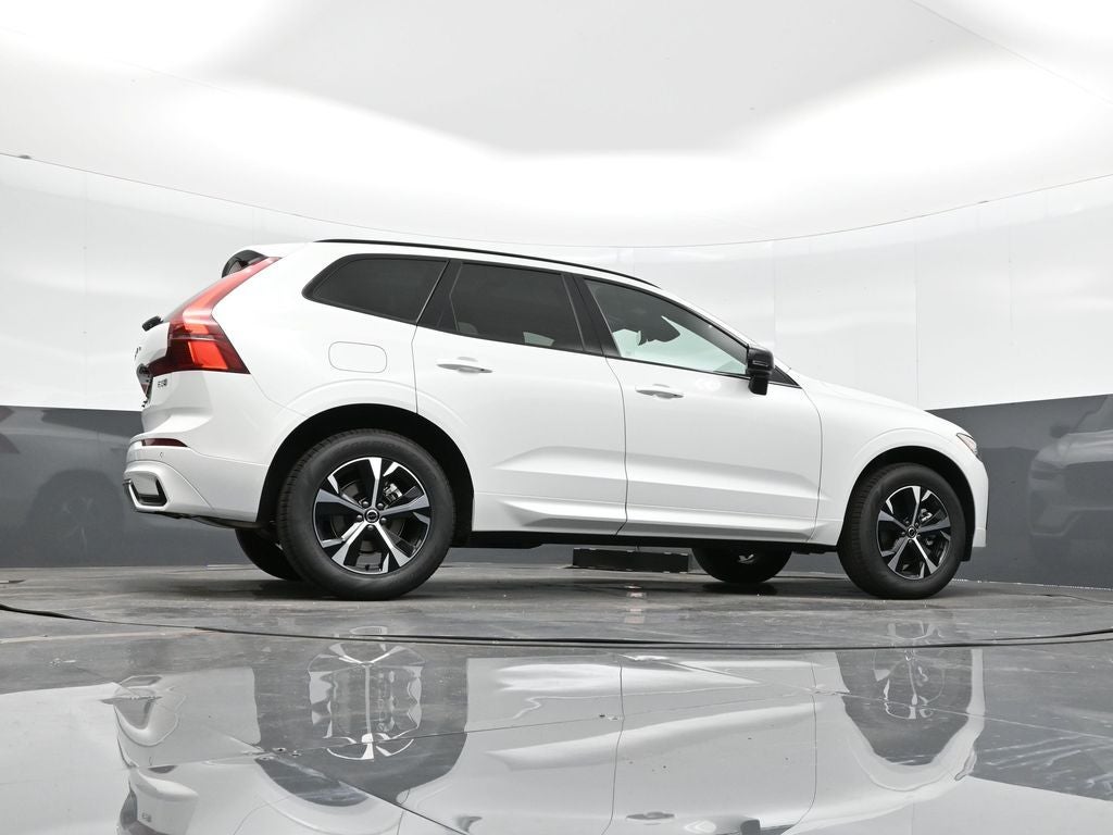 2026 Volvo XC60 B5 Core