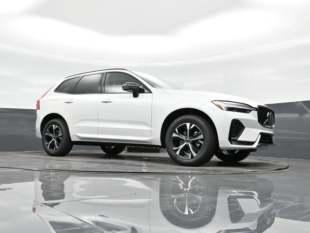 2026 Volvo XC60 B5 Core