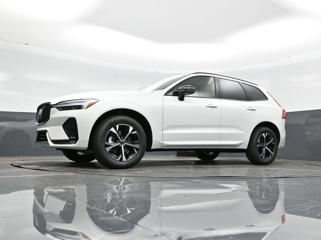 2026 Volvo XC60 B5 Core