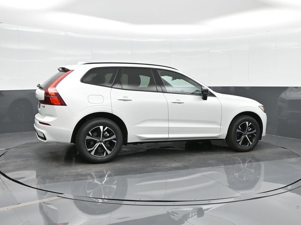 2026 Volvo XC60 B5 Core