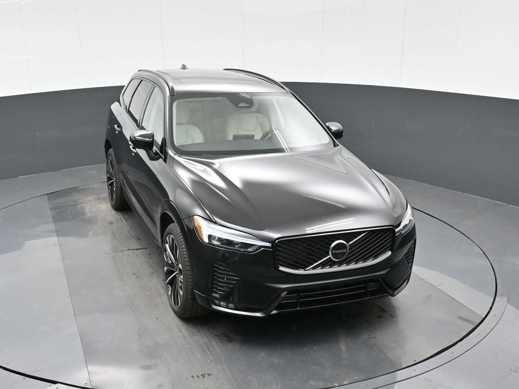 2026 Volvo XC60 B5 Ultra
