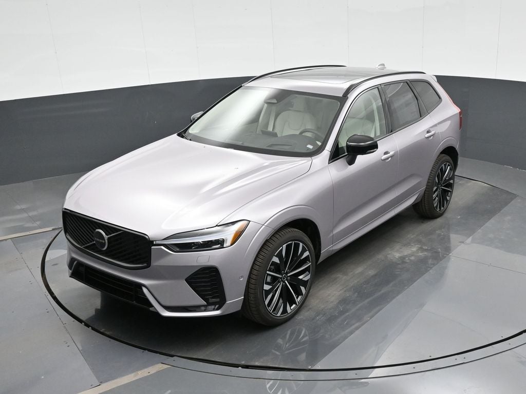 2026 Volvo XC60 B5 Ultra