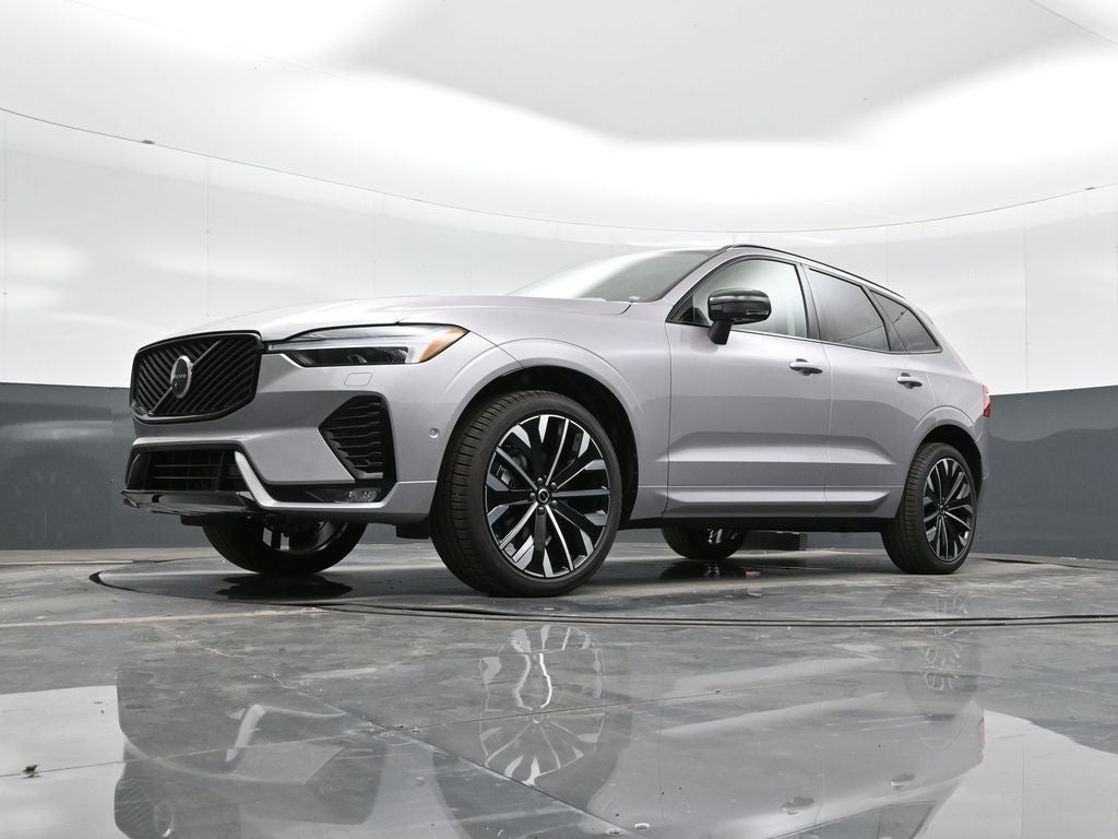 2026 Volvo XC60 B5 Ultra