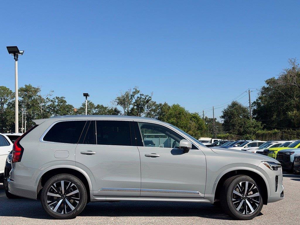2027 Volvo XC90 B5 Core