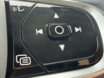 2027 Volvo XC60 B5 Plus
