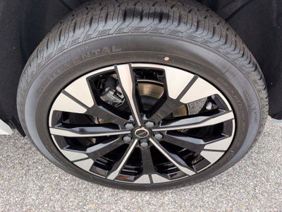 2027 Volvo XC60 B5 Plus