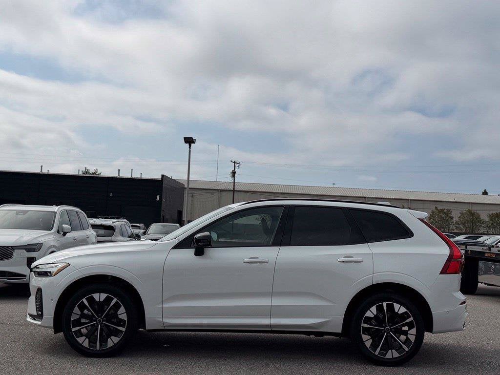 2027 Volvo XC60 B5 Plus