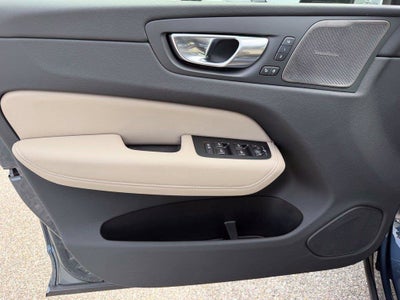 2027 Volvo XC60 B5 Plus