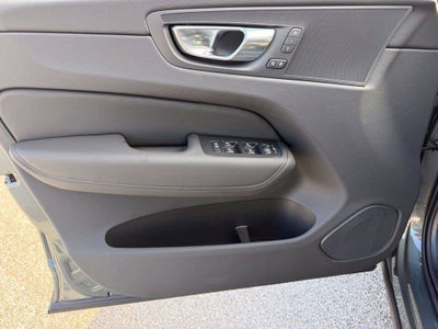 2027 Volvo XC60 B5 Core