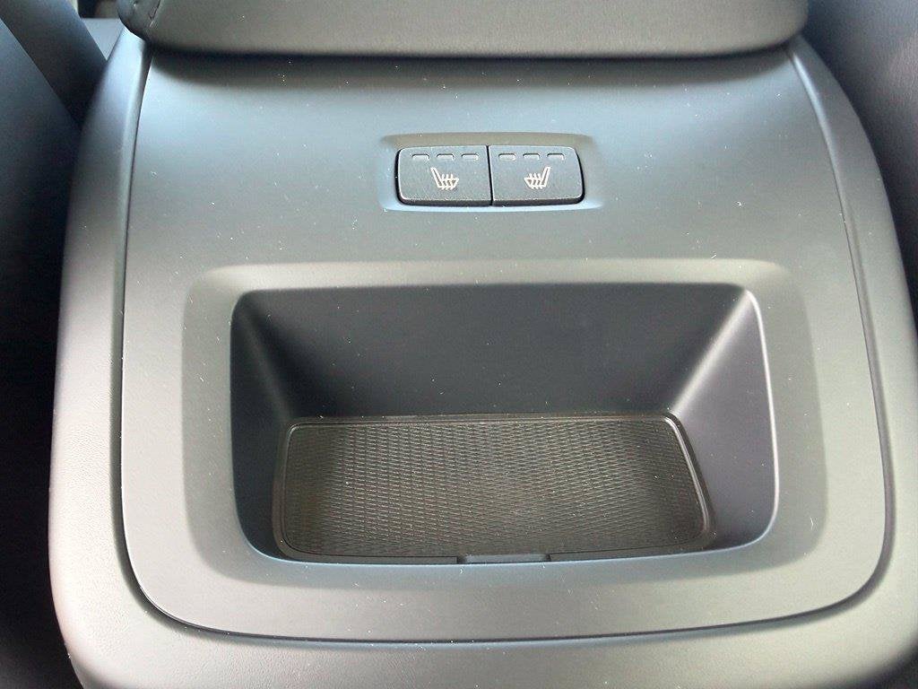2027 Volvo XC60 B5 Core