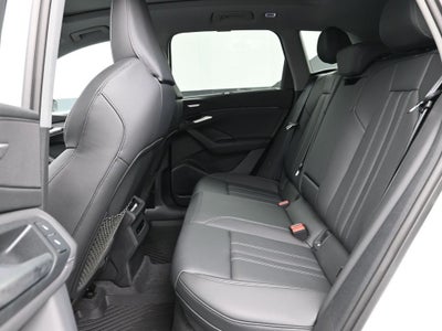 2025 Audi Q6 e-tron Premium Plus quattro