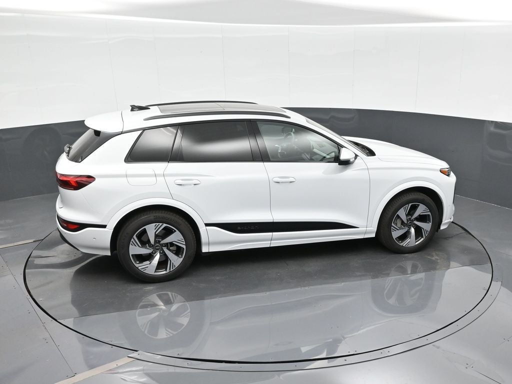 2025 Audi Q6 e-tron Premium Plus quattro