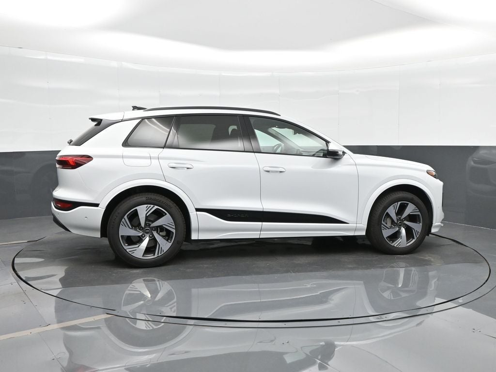 2025 Audi Q6 e-tron Premium Plus quattro