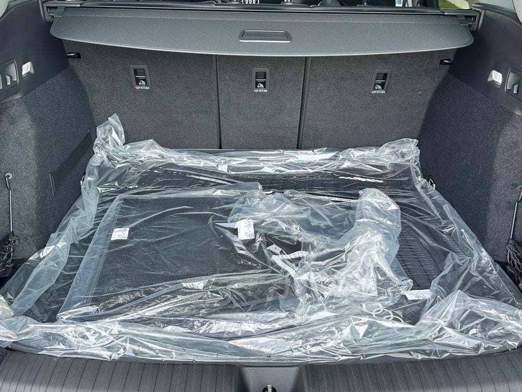 2025 Audi Q6 e-tron Premium Plus quattro