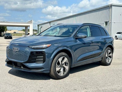 2025 Audi Q6 e-tron Premium Plus quattro