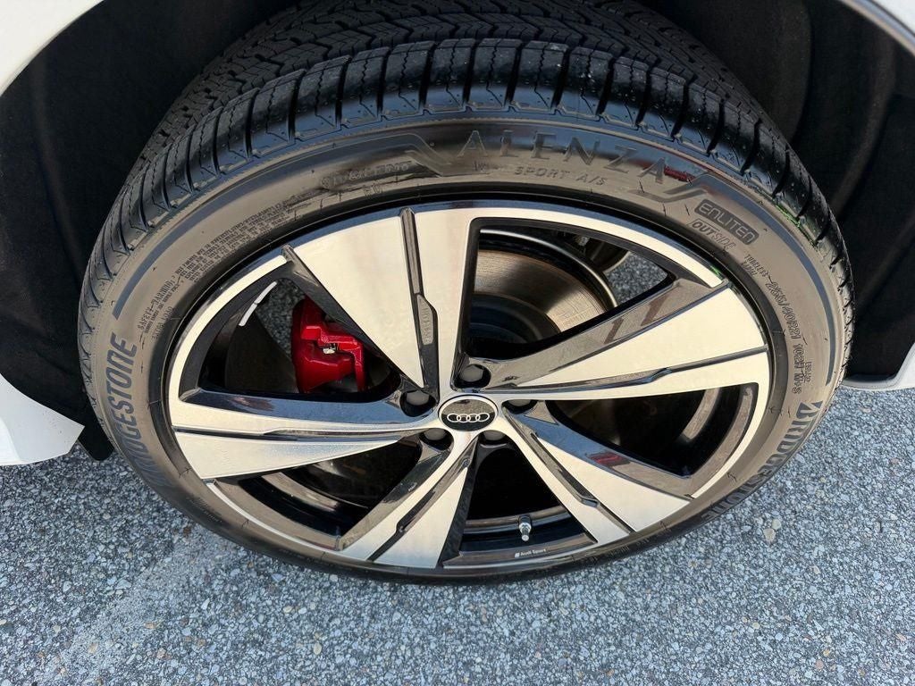 2026 Audi SQ5 Premium Plus quattro