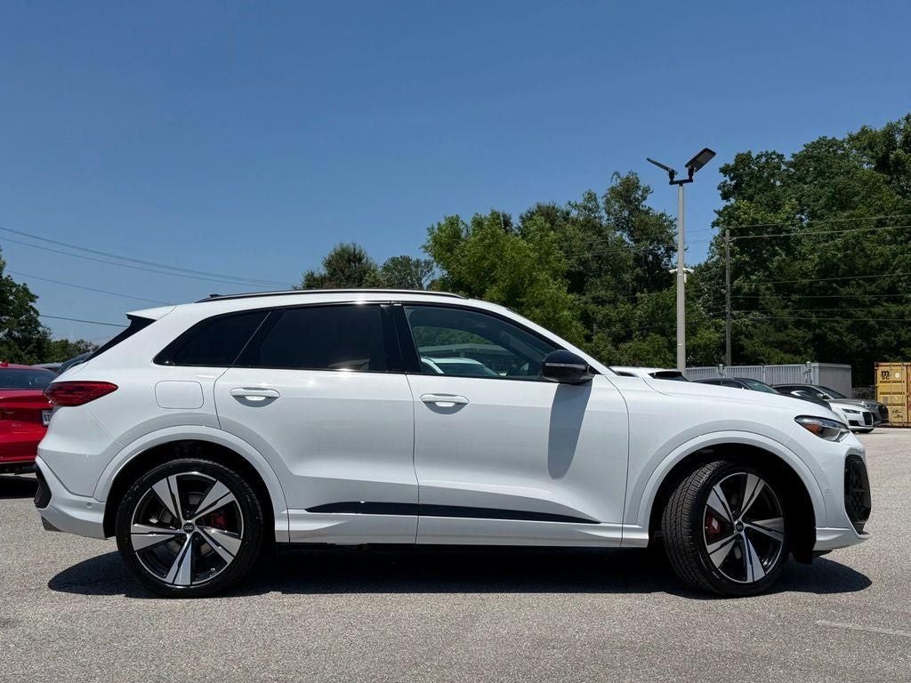 2026 Audi SQ5 Premium Plus quattro