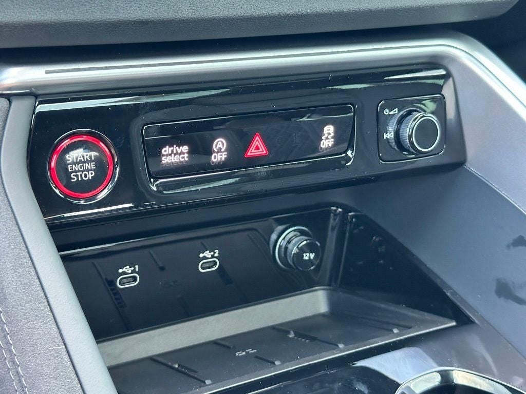 2026 Audi SQ5 Premium Plus quattro