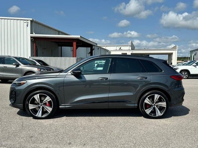 2026 Audi SQ5 Premium Plus quattro