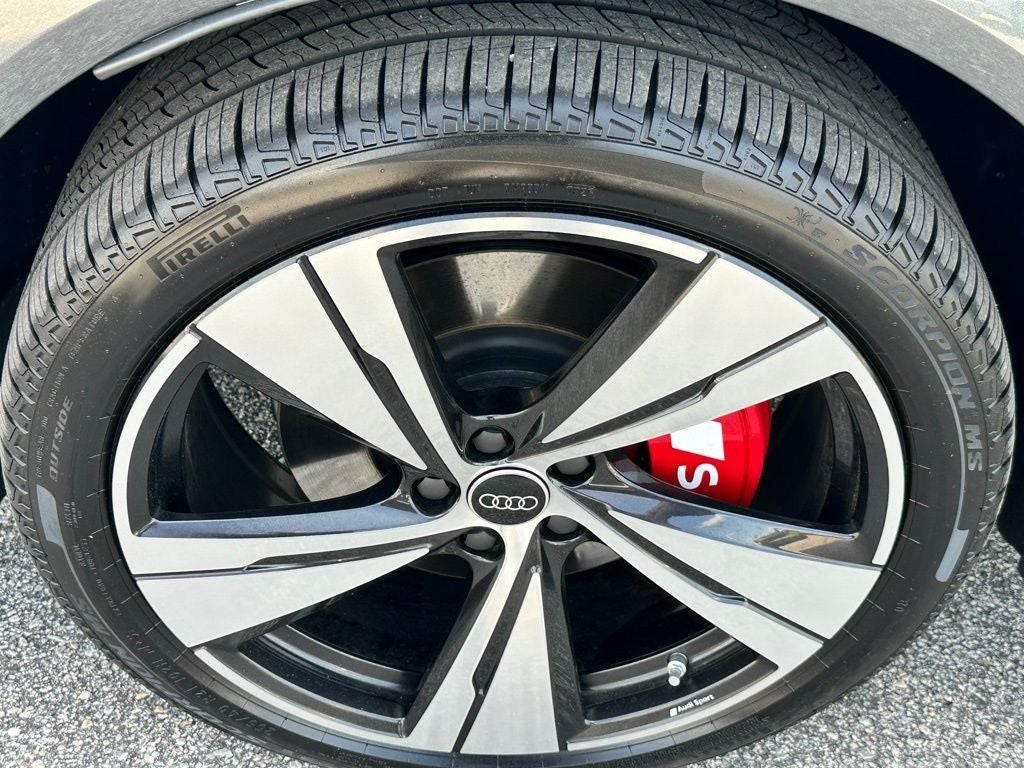 2026 Audi SQ5 Premium Plus quattro
