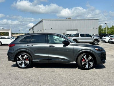 2026 Audi SQ5 Premium Plus quattro