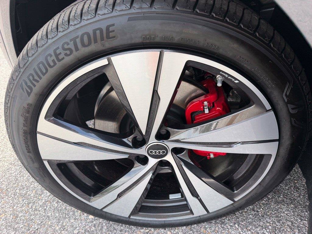2026 Audi SQ5 Premium Plus quattro