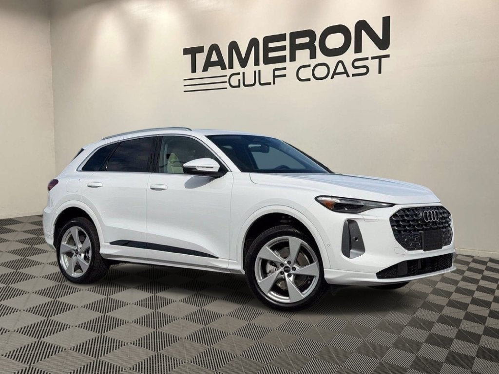 2026 Audi Q5 2.0T Premium Plus quattro