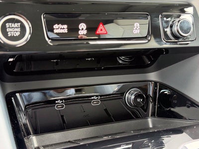 2026 Audi Q5 2.0T Premium Plus quattro