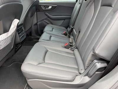 2026 Audi Q7 45 Premium quattro
