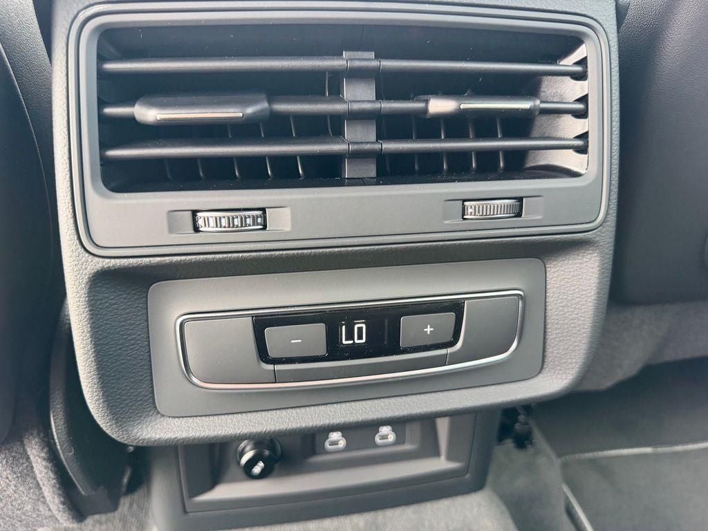 2026 Audi Q7 45 Premium quattro