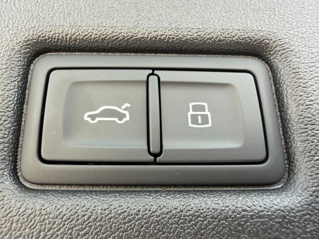 2026 Audi Q5 2.0T Premium Plus quattro