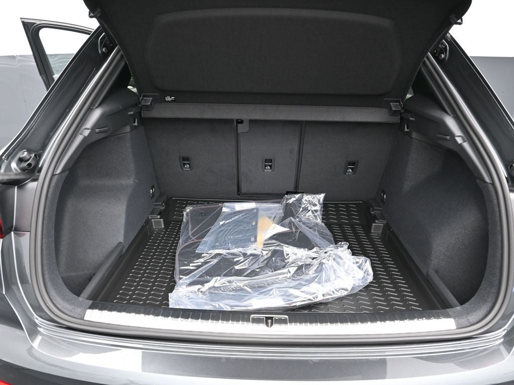 2025 Audi Q3 Premium Plus S Line quattro