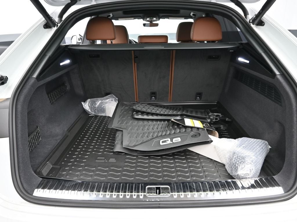 2025 Audi Q8 55 Premium Plus quattro