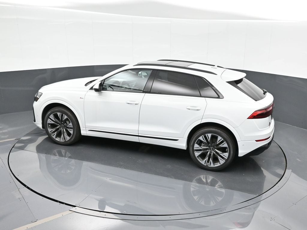 2025 Audi Q8 55 Premium Plus quattro
