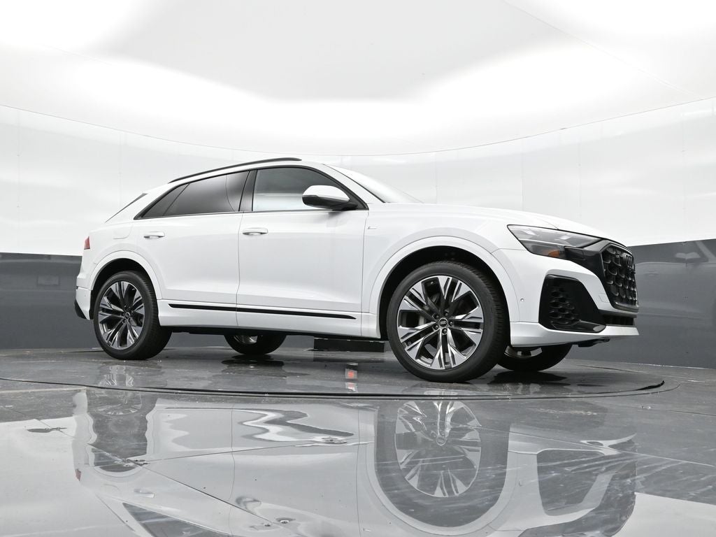 2025 Audi Q8 55 Premium Plus quattro