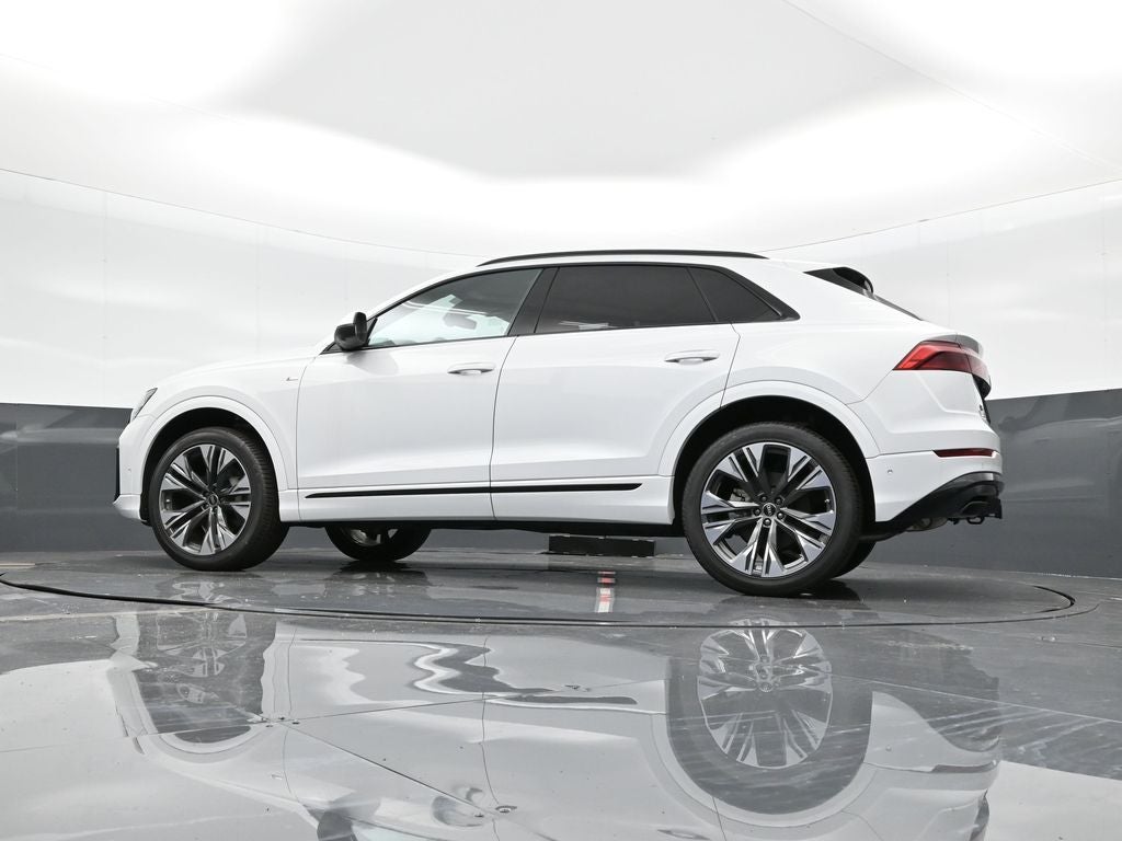 2025 Audi Q8 55 Premium Plus quattro