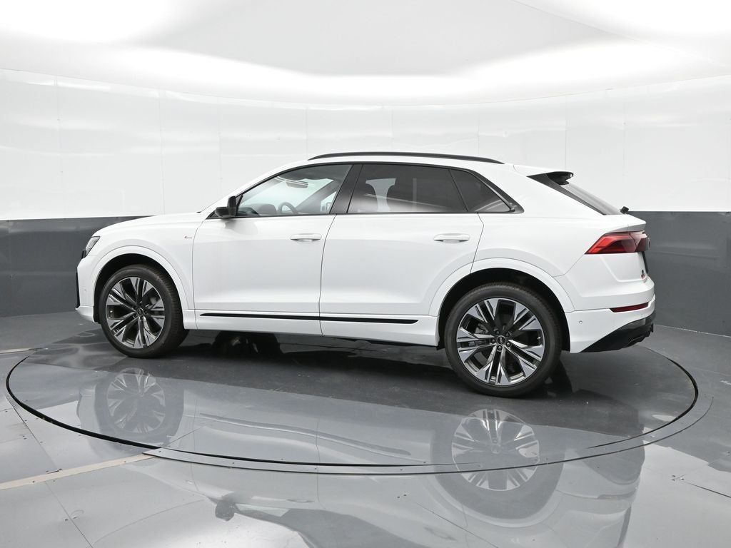 2025 Audi Q8 55 Premium Plus quattro