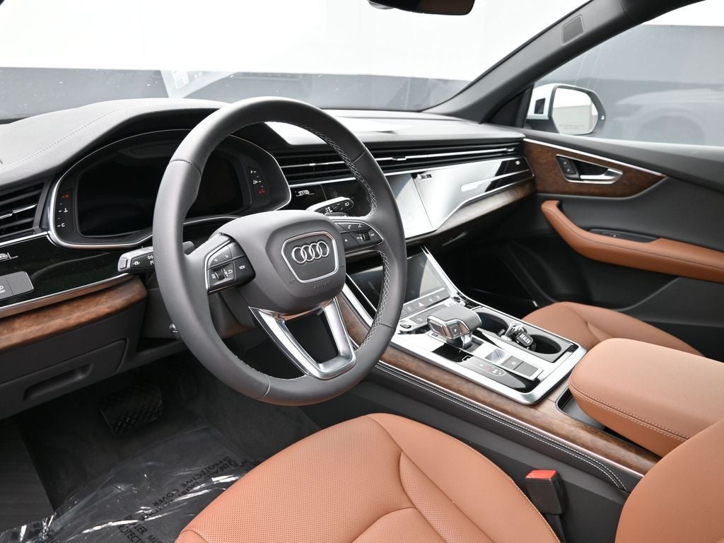 2025 Audi Q8 55 Premium Plus quattro