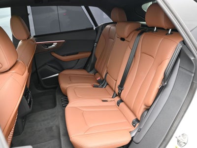 2025 Audi Q8 55 Premium Plus quattro