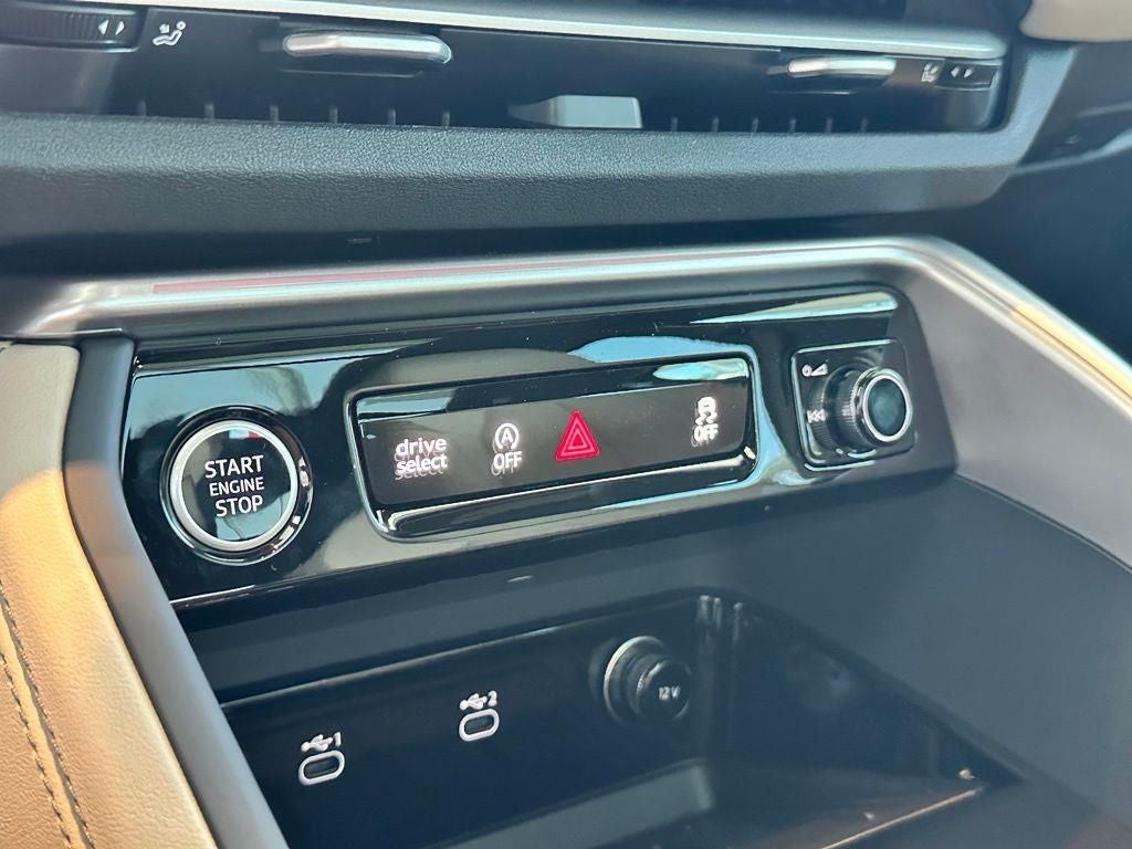 2026 Audi Q5 2.0T Prestige quattro