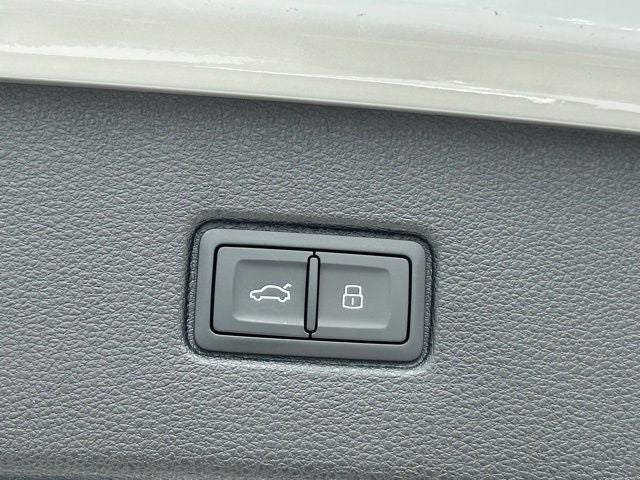 2026 Audi Q7 55 Premium Plus quattro