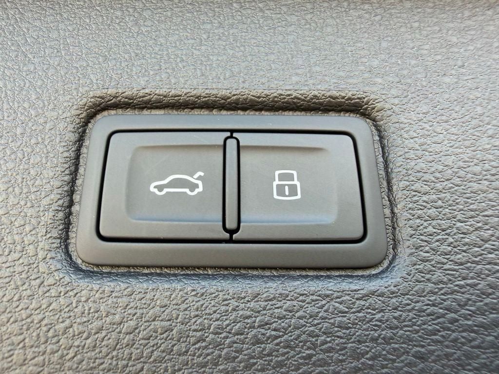 2026 Audi Q7 55 Premium S Line quattro